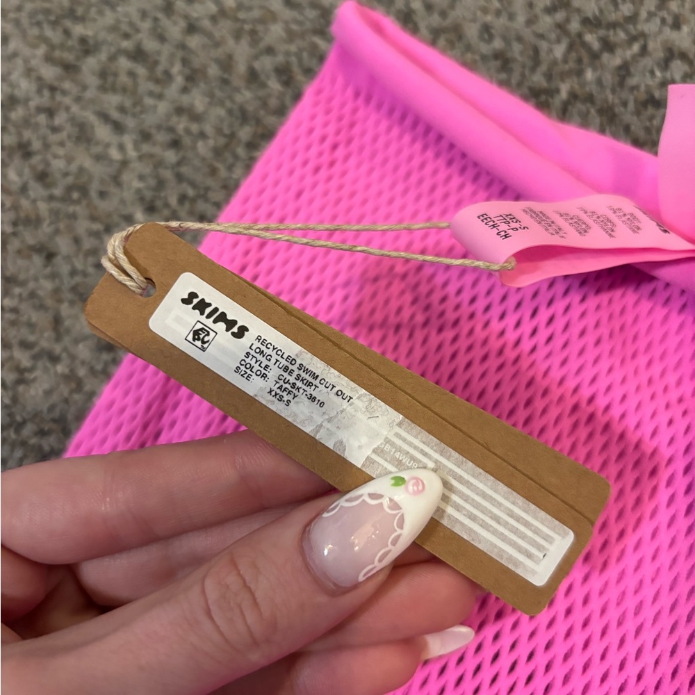 Skims Recycled Swim Cutout Long Tube Skirt - Picture 3 of 4